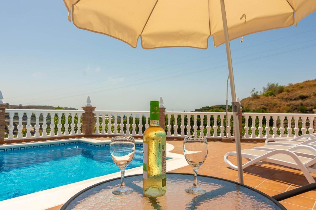 Villa Andalucia: Cerca De Todo, Intimidad Y Espacio Nerja Exterior foto