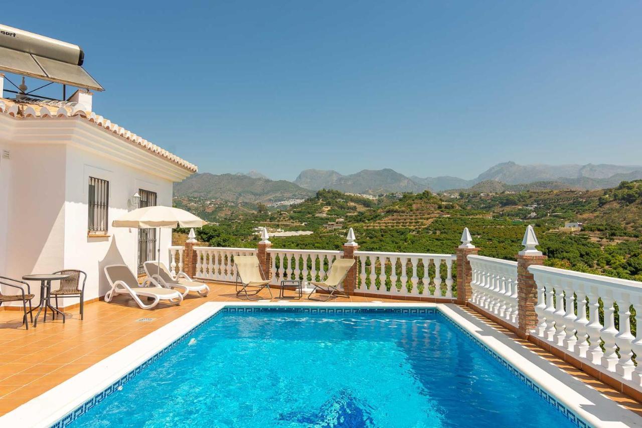 Villa Andalucia: Cerca De Todo, Intimidad Y Espacio Nerja Exterior foto